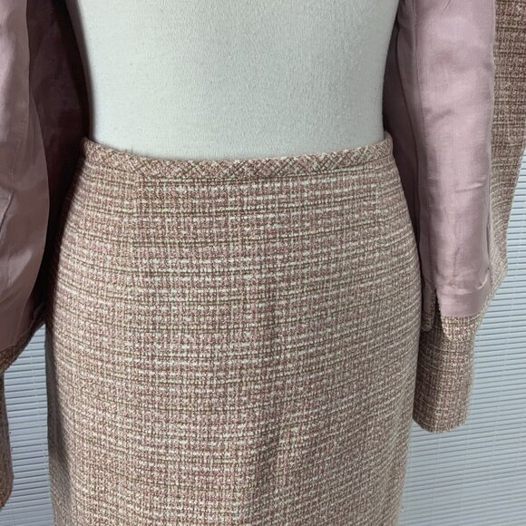 Le Suit 2 Piece Tweed Pastel Pink Tan Gold Accents Jacket & Skirt Suit Set Sz 8 - Picture 5 of 12